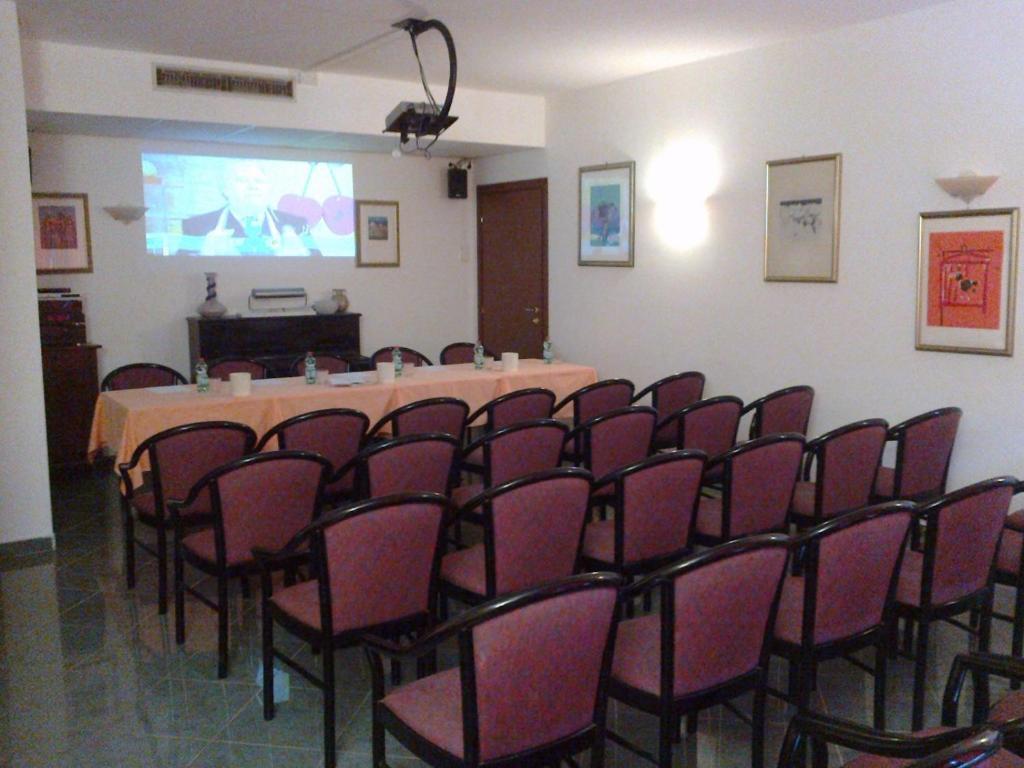 Hotel Le Rocce Magione Extérieur photo