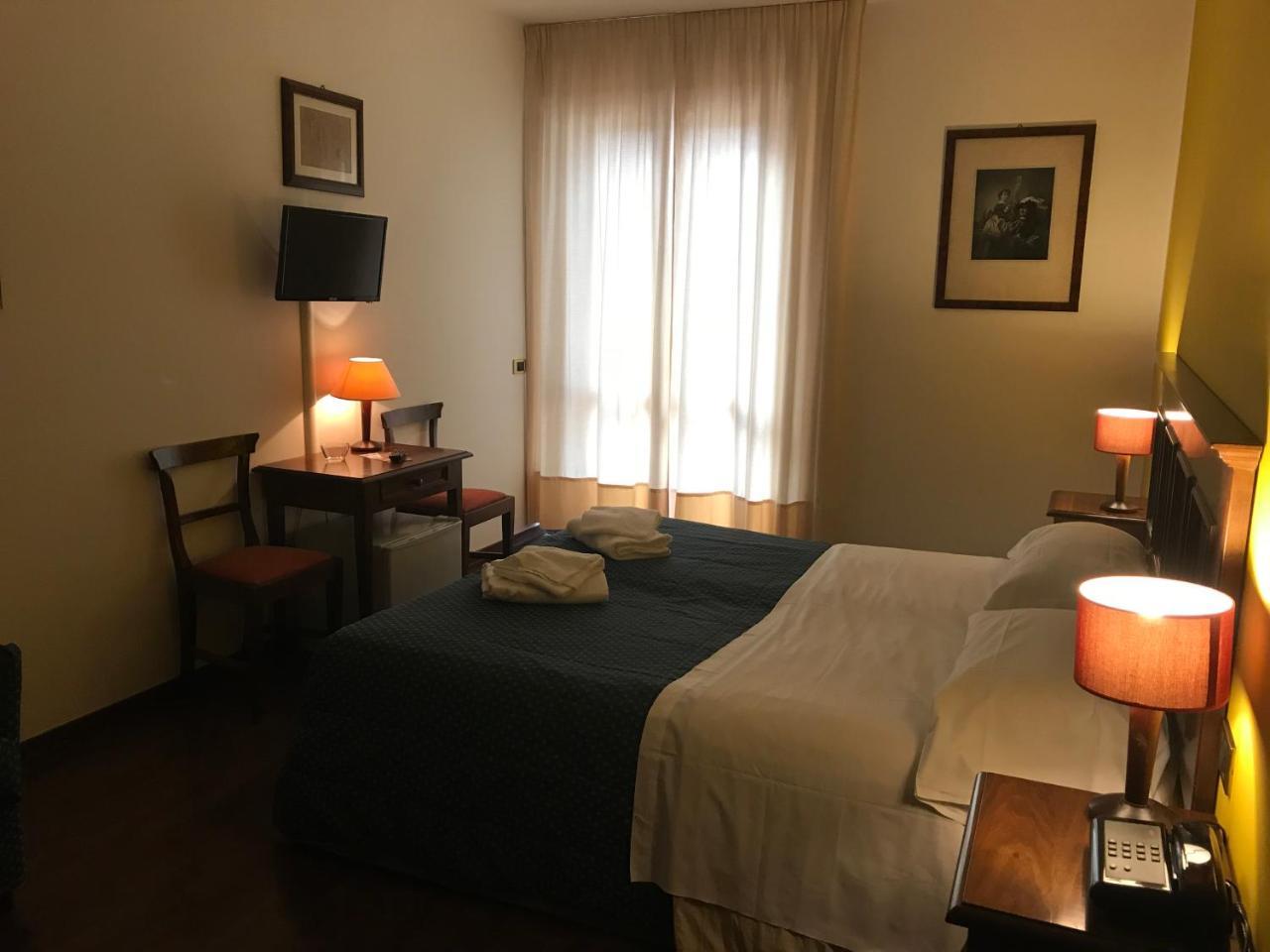 Hotel Le Rocce Magione Extérieur photo