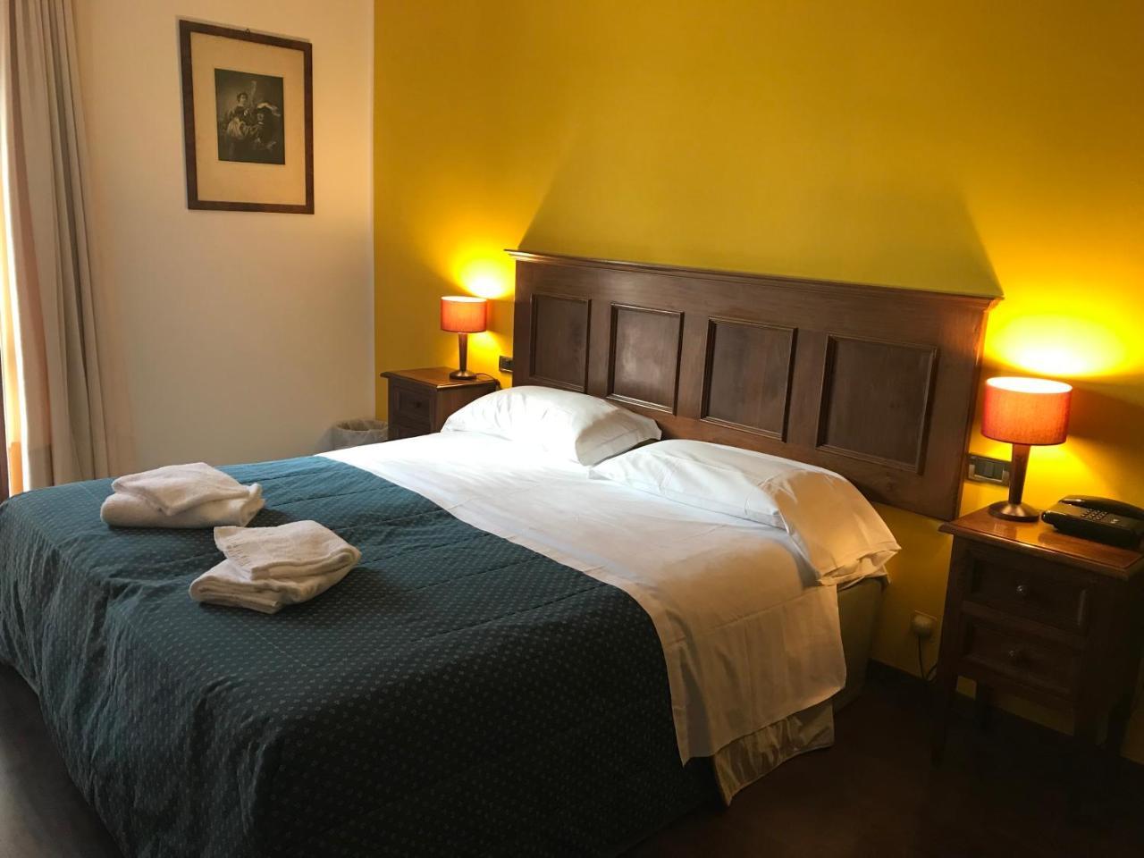 Hotel Le Rocce Magione Extérieur photo