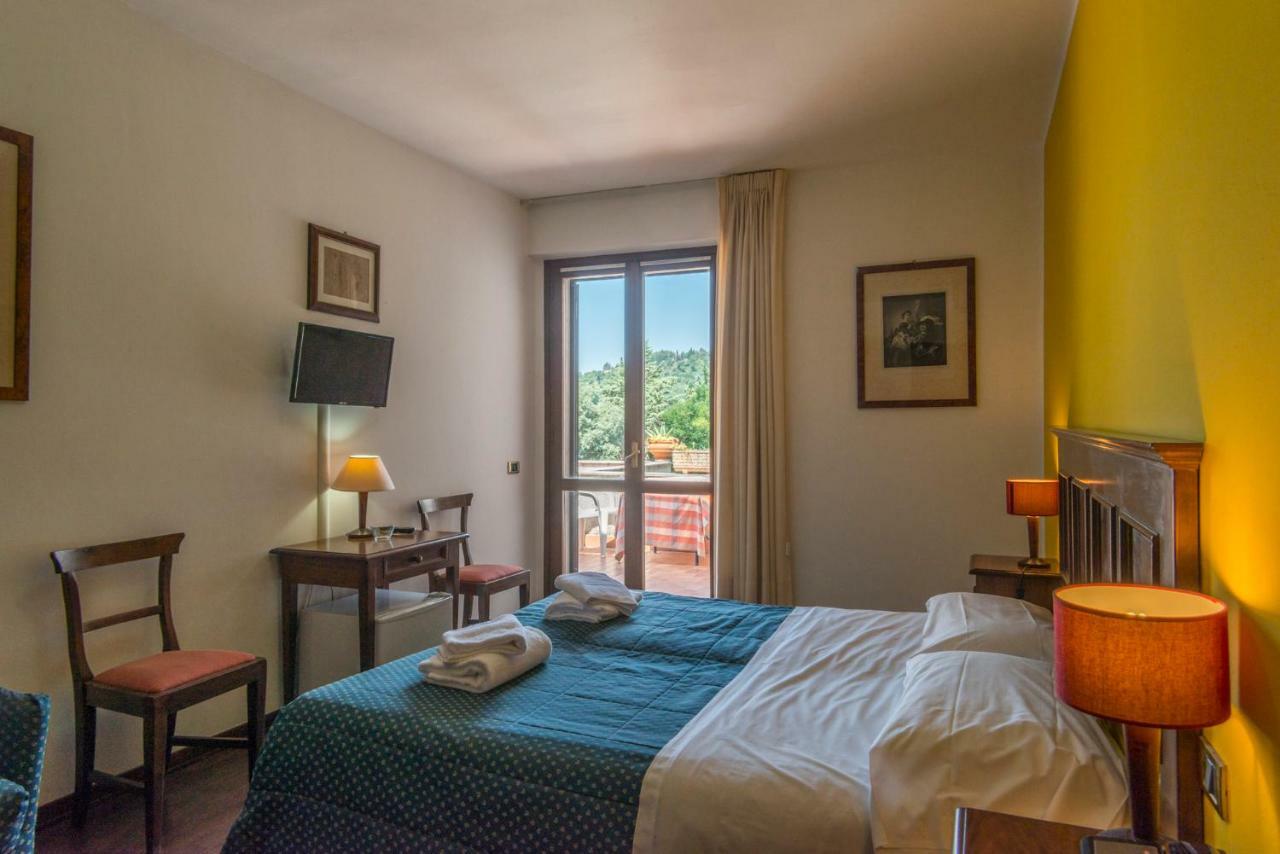 Hotel Le Rocce Magione Extérieur photo